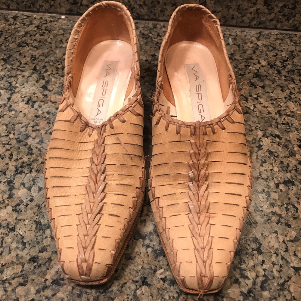 Via Spiga woven Tan Leather Shoe Size 6
